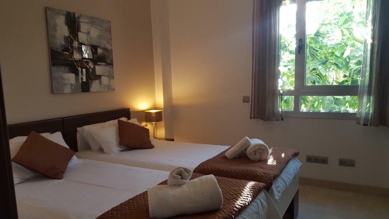 אסטפונה Horizon Beach Apartment מראה חיצוני תמונה