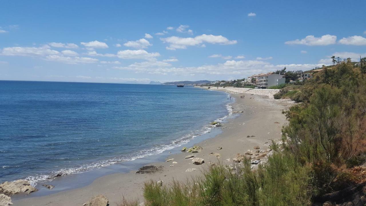 אסטפונה Horizon Beach Apartment מראה חיצוני תמונה
